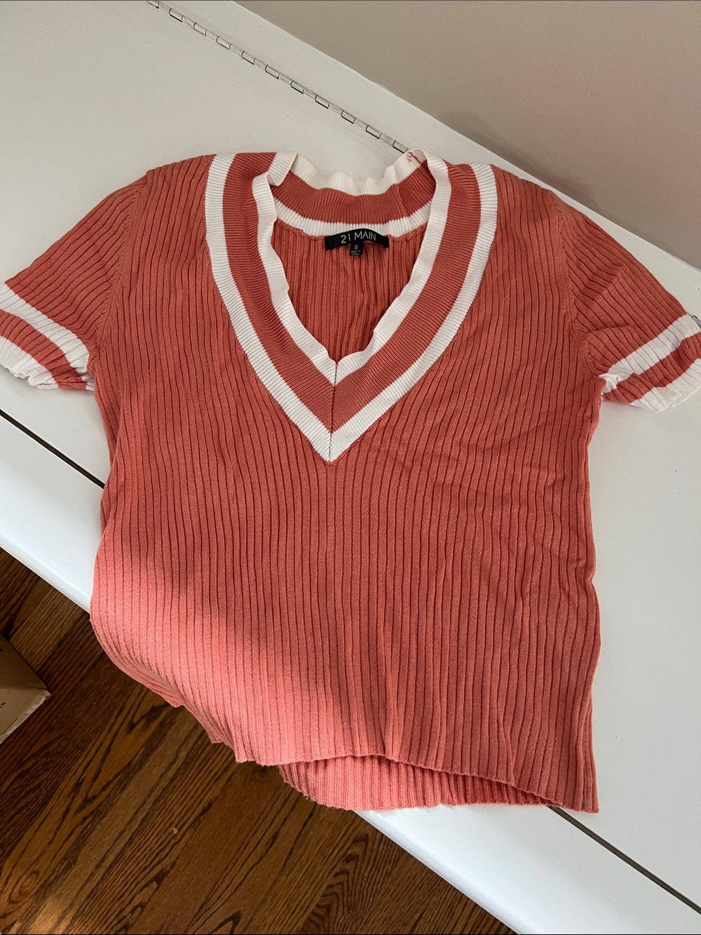 Coral V-Neck Ribbed Short-Sleeve Sweater with White Trim
